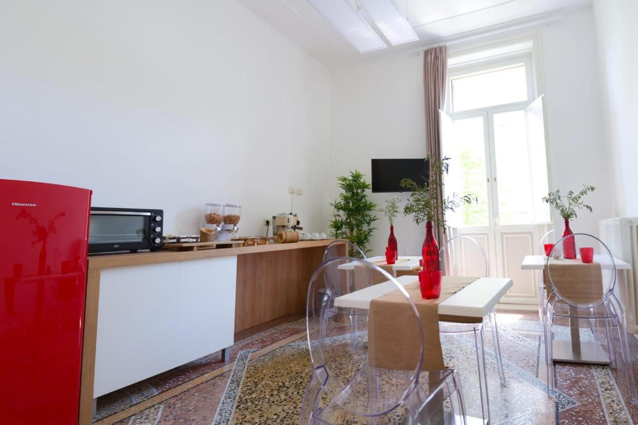 B&B Lei Фоджиа Экстерьер фото