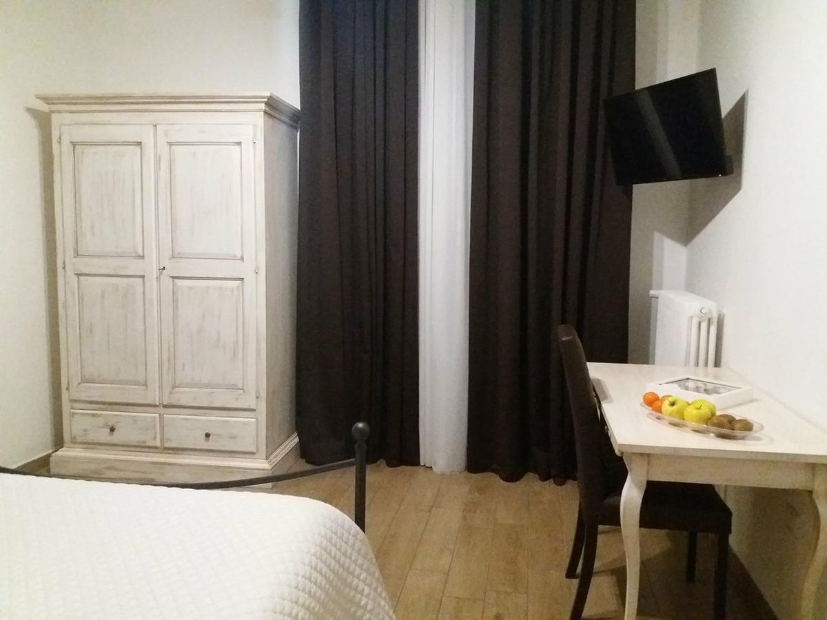 B&B Lei Фоджиа Экстерьер фото